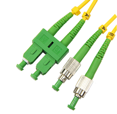 สายเคเบิลปาทช์ไฟเบอร์ออปติกเกรดโทรคมนาคม ด้วย PVC/LSZH Jacket กว้าง 3.0mm และสูญเสียการใส่ต่ํา