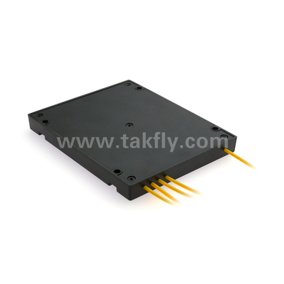 ไฟเบอร์ออปติกเคเบิล MPO/MTP SM/MM PLC Splitter 1x4 สําหรับศูนย์ข้อมูล FTTX