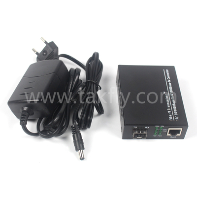เครื่องแปลงสื่อไฟเบอร์ 10G ที่ไม่ถูกจัดการ พร้อมการเชื่อมต่อแบบ Full/Half Duplex และ ST/SC