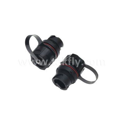SM/MM MPO Pigtail Patch Cord MTP คาเบิ้ลกระดาน ODVA-MPO/MTP กันน้ําสําหรับศูนย์ข้อมูล FTTX