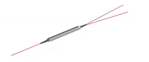 1*2 Polarisation Beam Splitter เสียการใส่ต่ํา PM และส่วนประกอบพลังงานสูงสําหรับระบบโทรคมนาคมที่สอดคล้อง