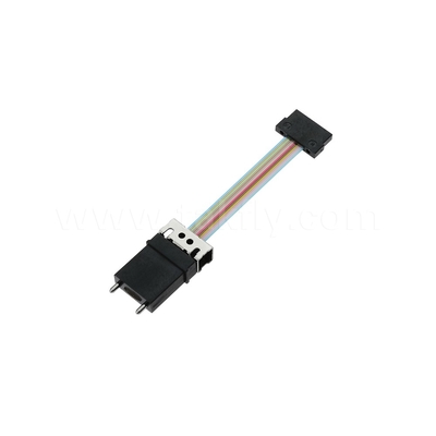 MT-Mini Multicore Fiber Optic Patch Cord การสูญเสียการกลับ MM/PC 20dB/SM/APC 60dB สําหรับการเชื่อมต่อ