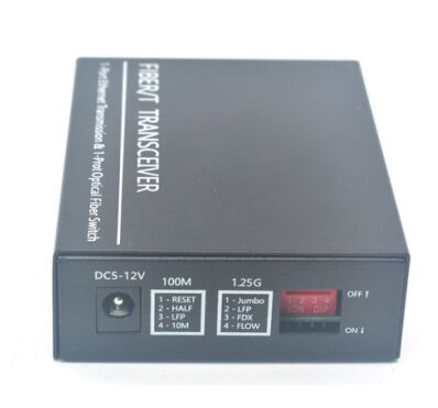 SC Simplex / Duplex 10/100 / 1000Base-TX ถึง 1000Base-FX ตัวแปลงสื่อไฟเบอร์ออปติกพร้อม LFP