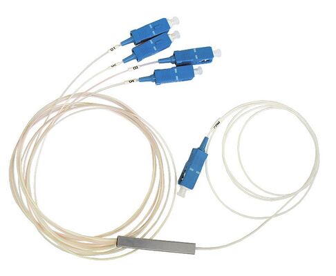 PLC Splitter 1 * N Steel Tube SC APC/UPC 0.9 มิลลิเมตร สายไฟเบอร์ออปติกสําหรับศูนย์ข้อมูล โทรคมนาคม FTTX