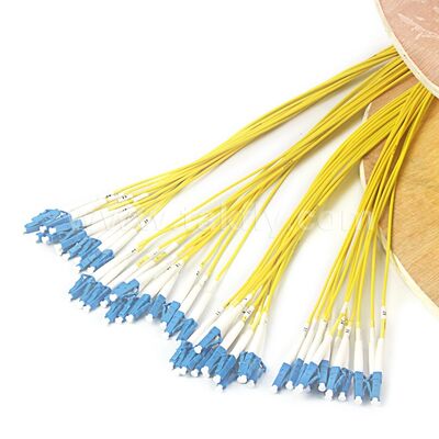 Patchcord 48Cores LC-LC ไฟเบอร์ออปติก Breakout Drop Cable สําหรับศูนย์ข้อมูลโทรคมนาคม