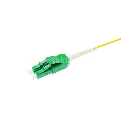 การประหยัดพื้นที่ LC-LC Uniboot Patch Cord สําหรับสายไฟความหนาแน่นสูง