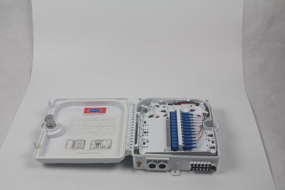 การบํารุงรักษาง่าย FTTH สายไฟเบอร์ออปติก ปิดกล่องด้วย IP65 การคุ้มครองและ 0.2dB การสูญเสียการใส่