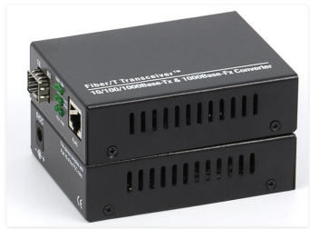 เครื่องแปลงสื่อ 10/100/1000M SFP Port