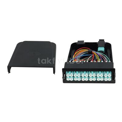 Takfly 1U/2U Sliding Patch Panel หน่วยพับและเล่นความหนาแน่นสูง MTP / MPO ไปยัง Cassette LC สําหรับเส้นใยสูงสุด 192
