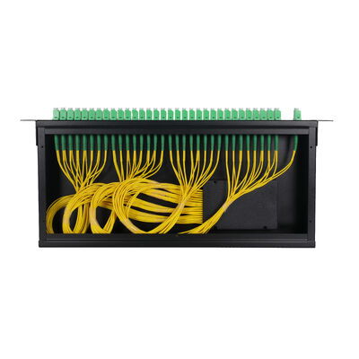 OEM 1U 19Inch 2x64 Rack Mount LC Fiber Optic PLC Splitter สําหรับศูนย์ข้อมูล FTTx