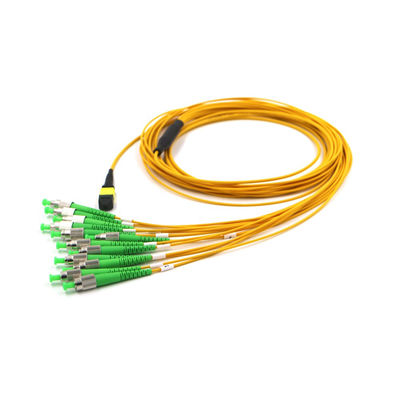 FC ถึง MPO MTP G657A1 12 Fibers Mpo Breakout Cable 0.3dB การสูญเสียการแทรกต่ำ