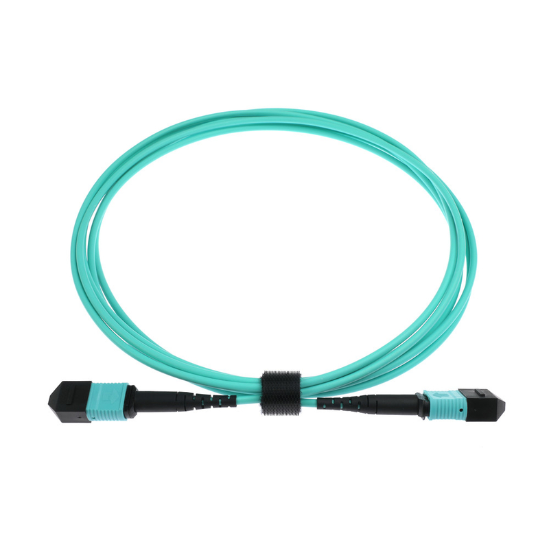 PVC/LSZH Multi Mode MPO MTP สายไฟเบอร์ออปติก ขนาด 20m ความยาวกับ -20.C ถึง 70.C อุณหภูมิการทํางาน