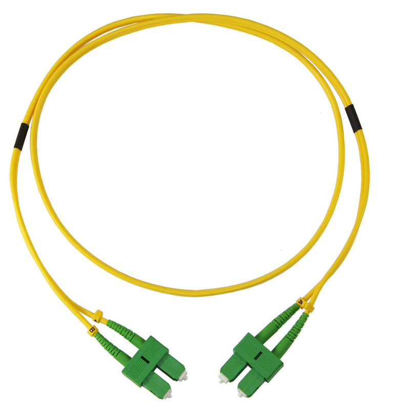สายเคเบิลปาทช์ไฟเบอร์ออปติกเกรดโทรคมนาคม ด้วย PVC/LSZH Jacket กว้าง 3.0mm และสูญเสียการใส่ต่ํา