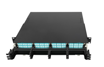 ความลึก 200 มม ความหนาแน่นสูง MPO คาเซ็ต แพนเอล 144-Core Pullout ที่มี LC Connector Interface