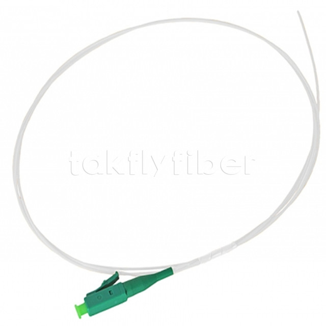LC Simplex Fiber Optic Pigtail ในความกว้าง 3.0mm และความยาวคลื่น 1310nm สําหรับการเชื่อมต่อที่เรียบร้อย