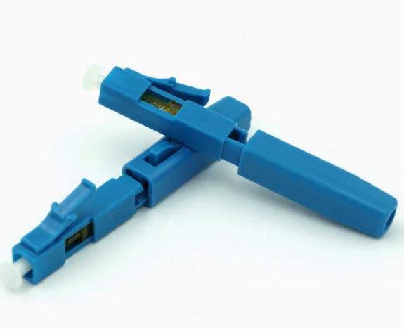 LC / UPC ไฟเบอร์ออปติก Fast Connector เหมาะสําหรับการติดตั้ง FTTH FTTX