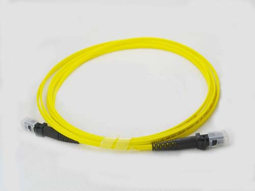 MTRJ-MTRJ Duplex Single Mode Fiber Patch Cord ความสูญเสียการใส่ 0.2dB