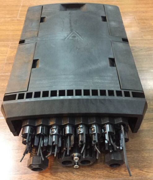 กล่องเลิกจ้างไฟเบอร์ FTKS-1708-24C-16F สำหรับระบบเครือข่ายการสื่อสาร FTTx จากประเทศจีน