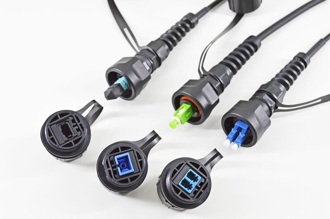 สายเคเบิลเบรกเอาต์ไฟเบอร์ออปติก ODVA MPO MTP ตัวผู้ ตัวเมีย ไปยัง LC SC FC ST SM MM OM3 OM4 OM5 สายแพทช์คอร์ดไฟเบอร์ออปติก/สายแพทช์ไฟเบอร์ออปติก/สายเคเบิลหลักไฟเบอร์ออปติก/สายไฟเบอร์ออปติก Fanout