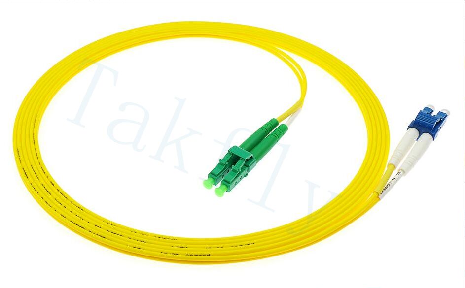 สายแพทช์ไฟเบอร์ออปติก LC-LC พร้อมการเชื่อมต่อระหว่างกันความหนาแน่นสูงแบบ Plug-and-Play และการสูญเสียการแทรกต่ำสำหรับเครือข่ายที่เชื่อถือได้