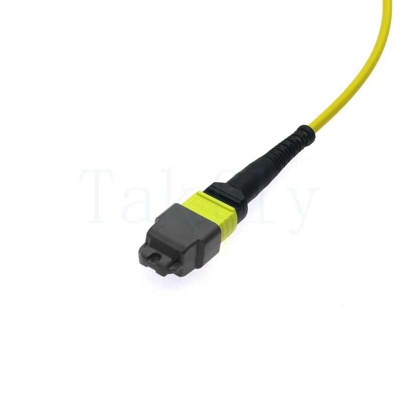 12F MTP ((M) ️ MTP ((F) APC Patch Cord, SM G657A1, 1m, 3.0mm, LSZH สีเหลือง, รองเท้าบูทที่ไม่รู้สึกต่อการบิด, ความสูญเสียต่ํา