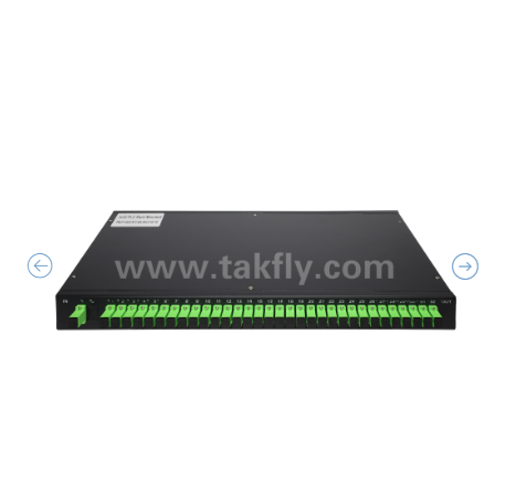 1U Rack Mount PLC Optical Splitter ′′ 19" แผนที่ G657A1 แบบเดียว SC/APC สําหรับการกระจายสัญญาณออปติก