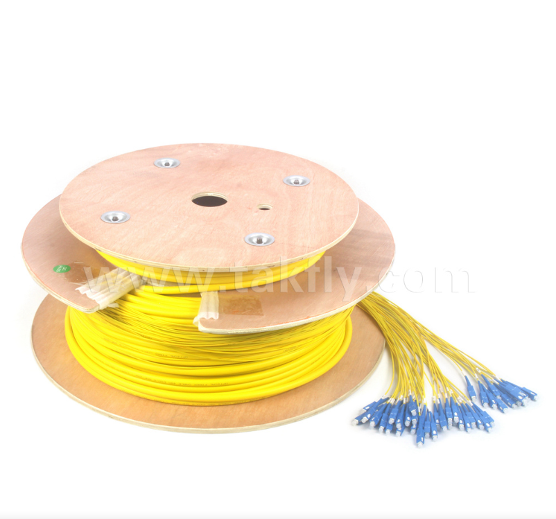 48-Core SC-SC Pre-terminated Breakout Patch Cord หน่วยความหนาแน่นสูง, การตั้งค่า Breakout Custom (Bare Fiber / 0.9mm / 2.0mm / 3.0mm) สําหรับศูนย์ข้อมูลและการใช้งานภายใน / นอก