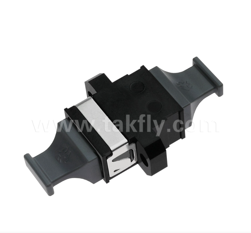 อัดแปลง MPO/MTP 16-Fiber ผสมตรงแม่นยําสําหรับการเชื่อมต่อหลายสายไฟเบอร์แบบไร้ขัดแย้งในสภาพแวดล้อมที่มีความหนาแน่นสูง